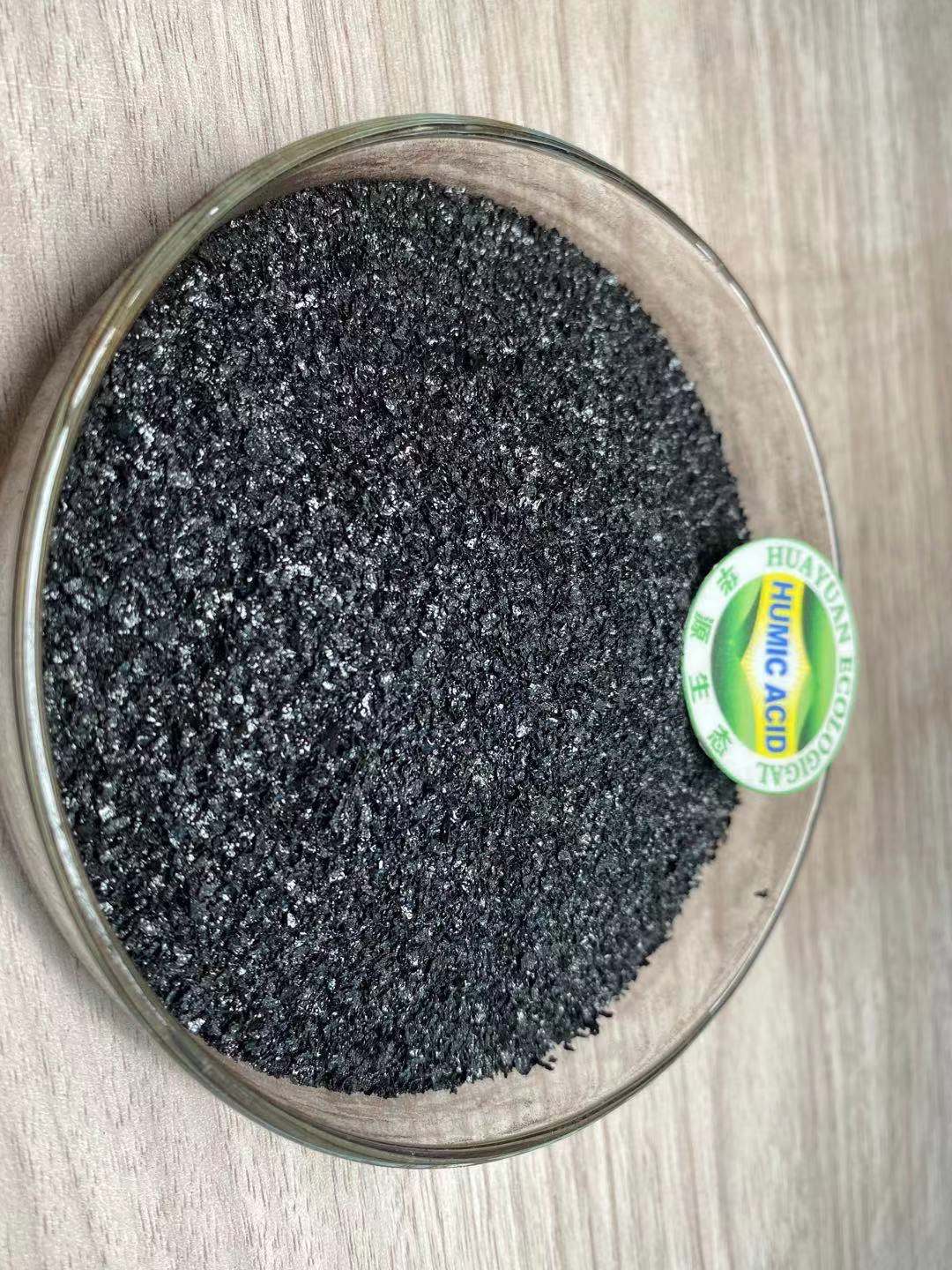 Sodium Humate Shiny flakes.jpg Sodium Humate Shiny flakes.jpg