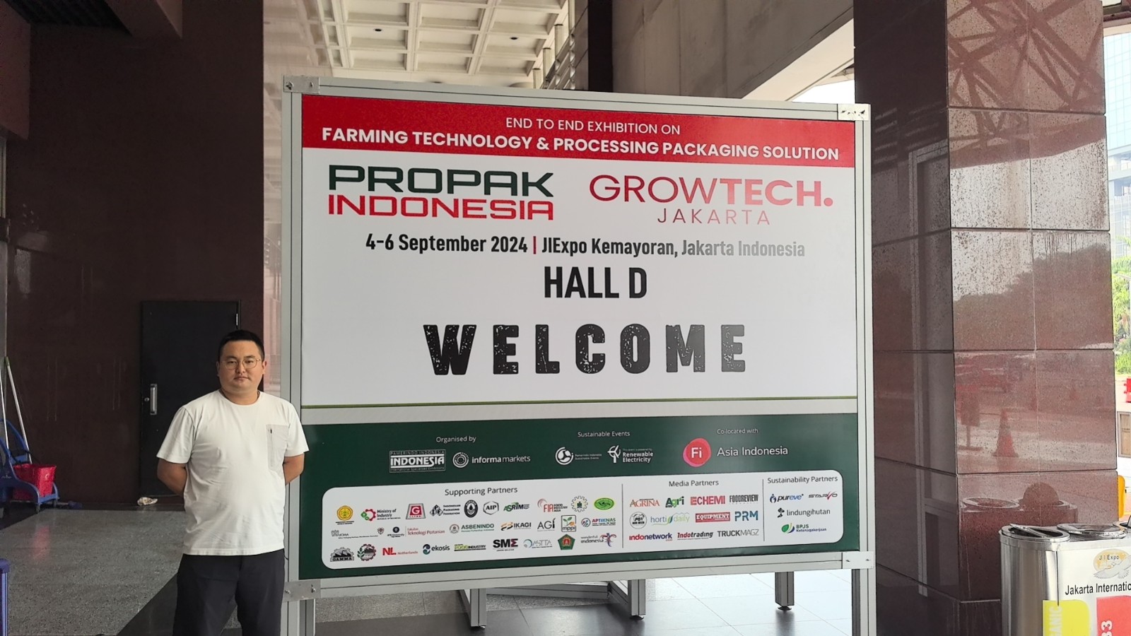 A Exposição Agrícola da Growtech Jakarta 2024.jpg A Exposição Agrícola da Growtech Jakarta 2024.jpg